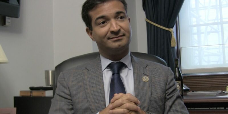 Curbelo Argues Trump Contributed to his Midterm Loss