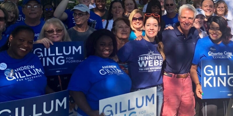 A very relaxed Charlie Crist campaigns for Gillum