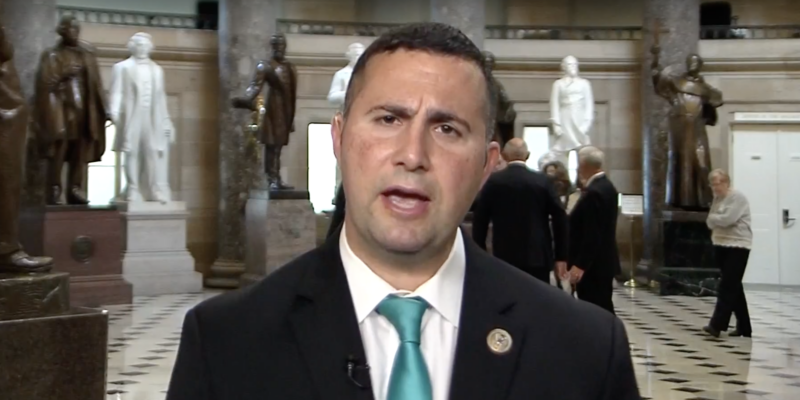 Rep. Soto Visits Troops Stationed in Afghanistan
