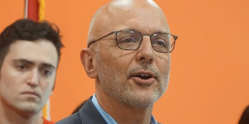 Deutch still won't call out Ilhan Omar over anti-Semitic remarks
