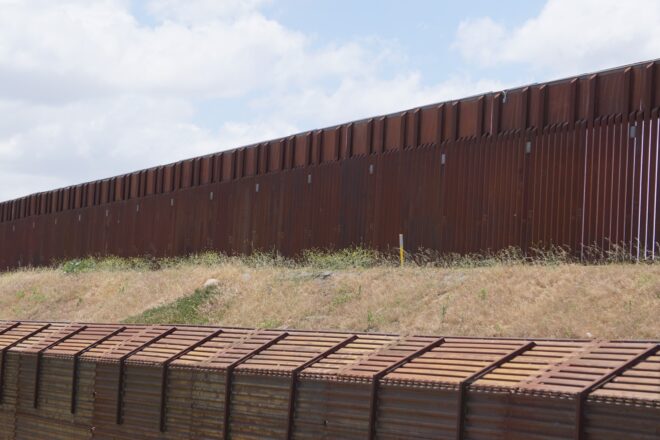 Wasserman Schultz says Trump's border wall 