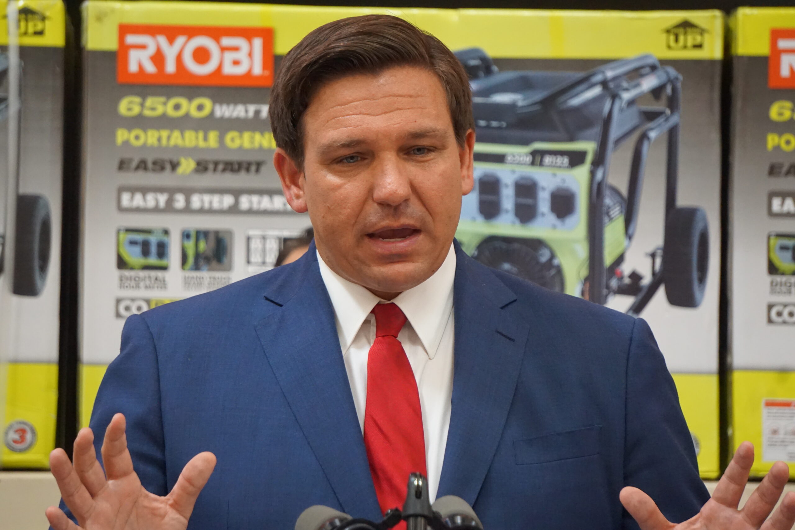 Federal Government Delayed Vaccines, But DeSantis' Vaccination Effort Called 'Criminal' by Fried, Farmer