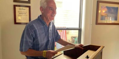 Crist Resigns from House; Focuses on Gubernatorial Campaign