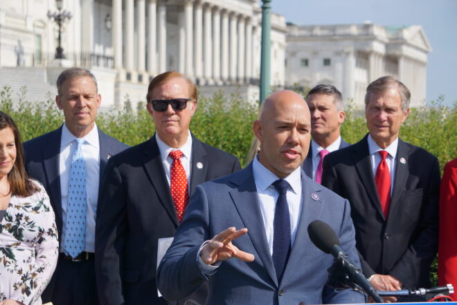 BRIAN MAST: Suing the the CDC Over Unconstitutional Travel Mask Mandates