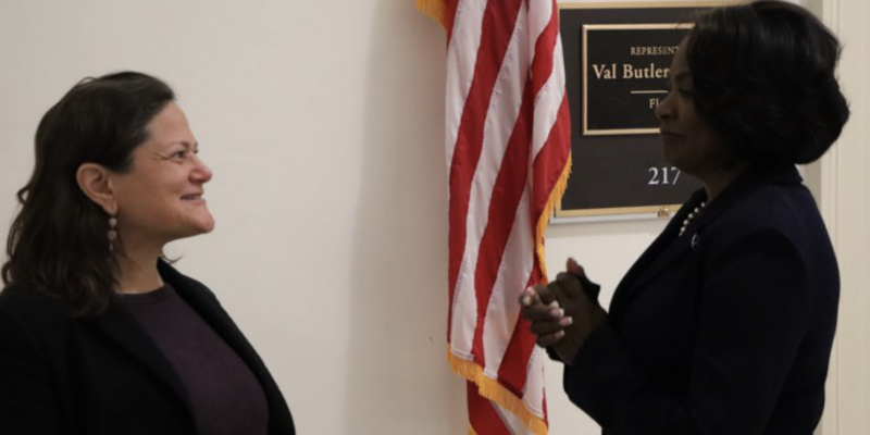 Demings Meets With Progressive Supporter of a Convicted Domestic Terrorist