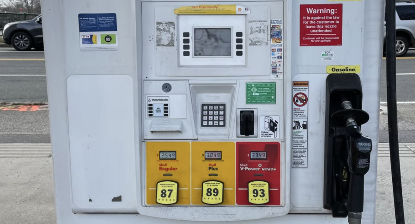 Florida Gasoline Prices Hit $4.76 Record