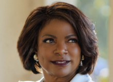 Val Demings Fundraises as Floridians Struggle to Recovery From Hurricane