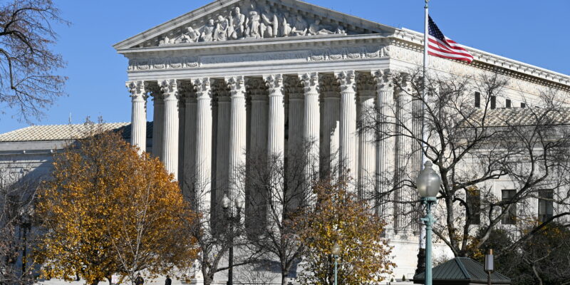 Congressional Democrats Continue Pushing for Supreme Court Term Limits