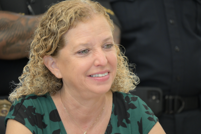 Rep. Wasserman Schultz Criticizes Trump Administration Over Recklessly Firing Key FDA Safety Experts